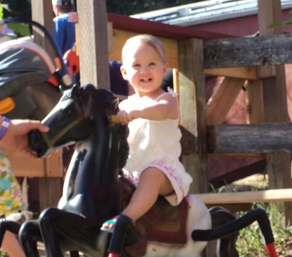 Pickathon,Cora