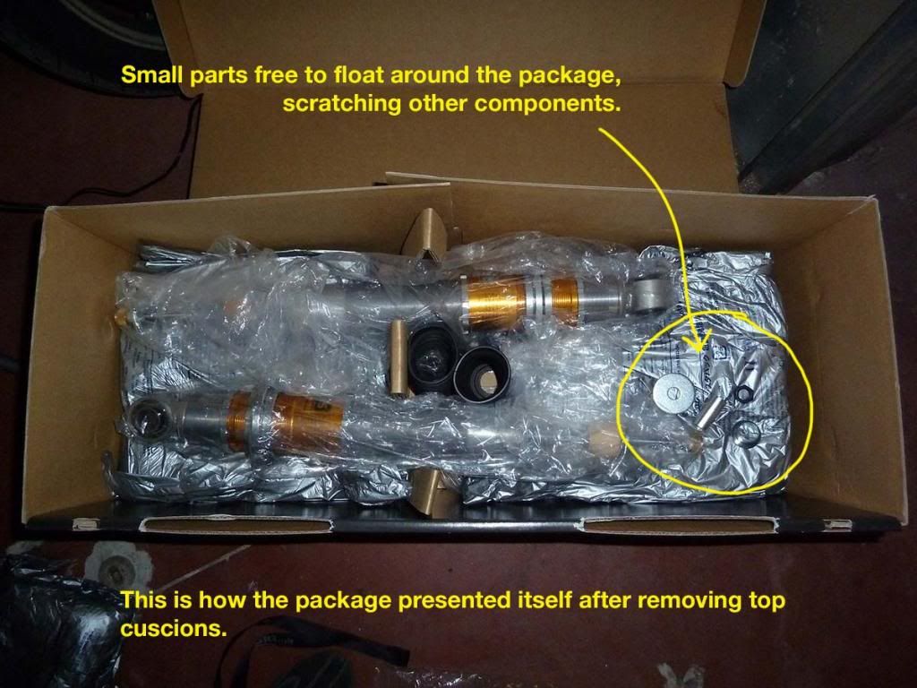 [Immagine: 00230_unboxing_shocks_4_zps06908ba2.jpg]