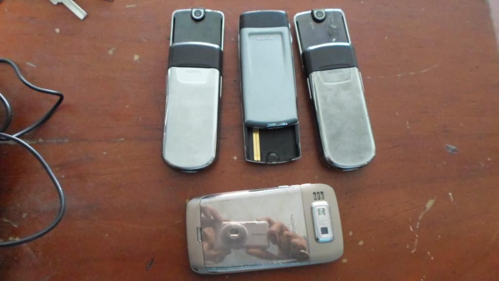 NOKIA 8800 special edition; 8801; 8850; E72 Gold ....!! Máy zin, đẹp lung linh