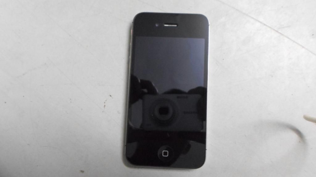 SoftBank 102p = 2T3; Nokia E72 Gold zin = 1T3; C5 00 = 800k; IPhone 4S = 1T2 - 3