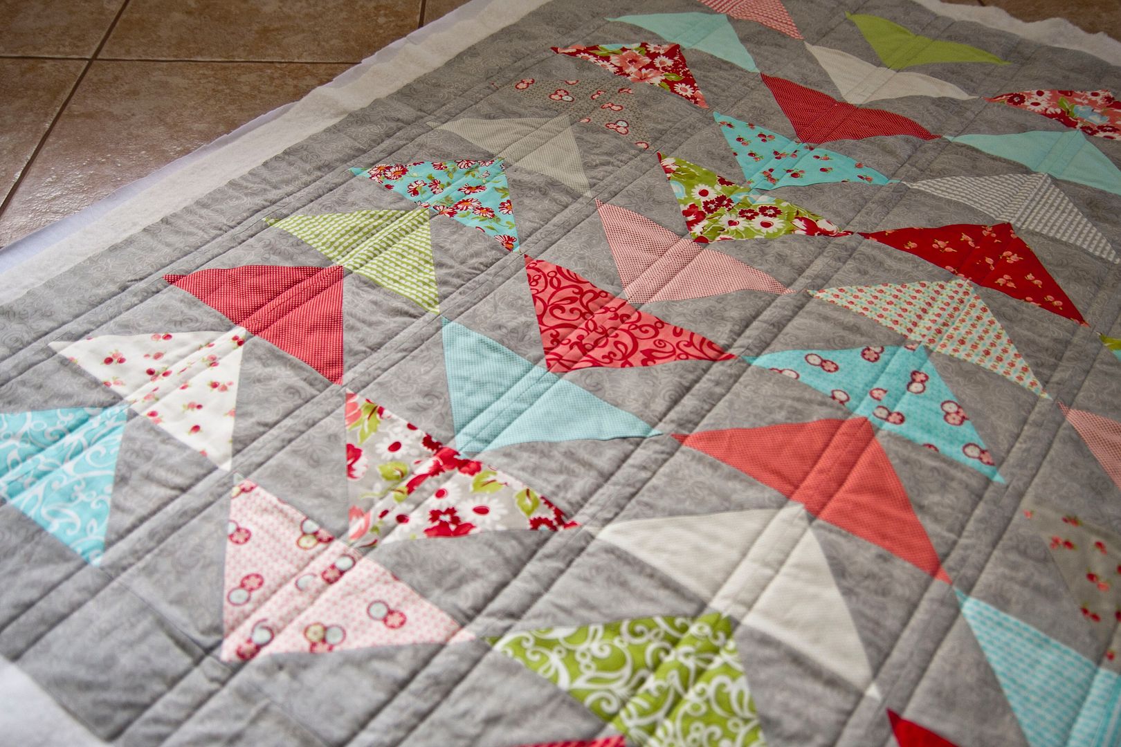 Straight Line Quilting With Lella Boutique HoneyBear Lane