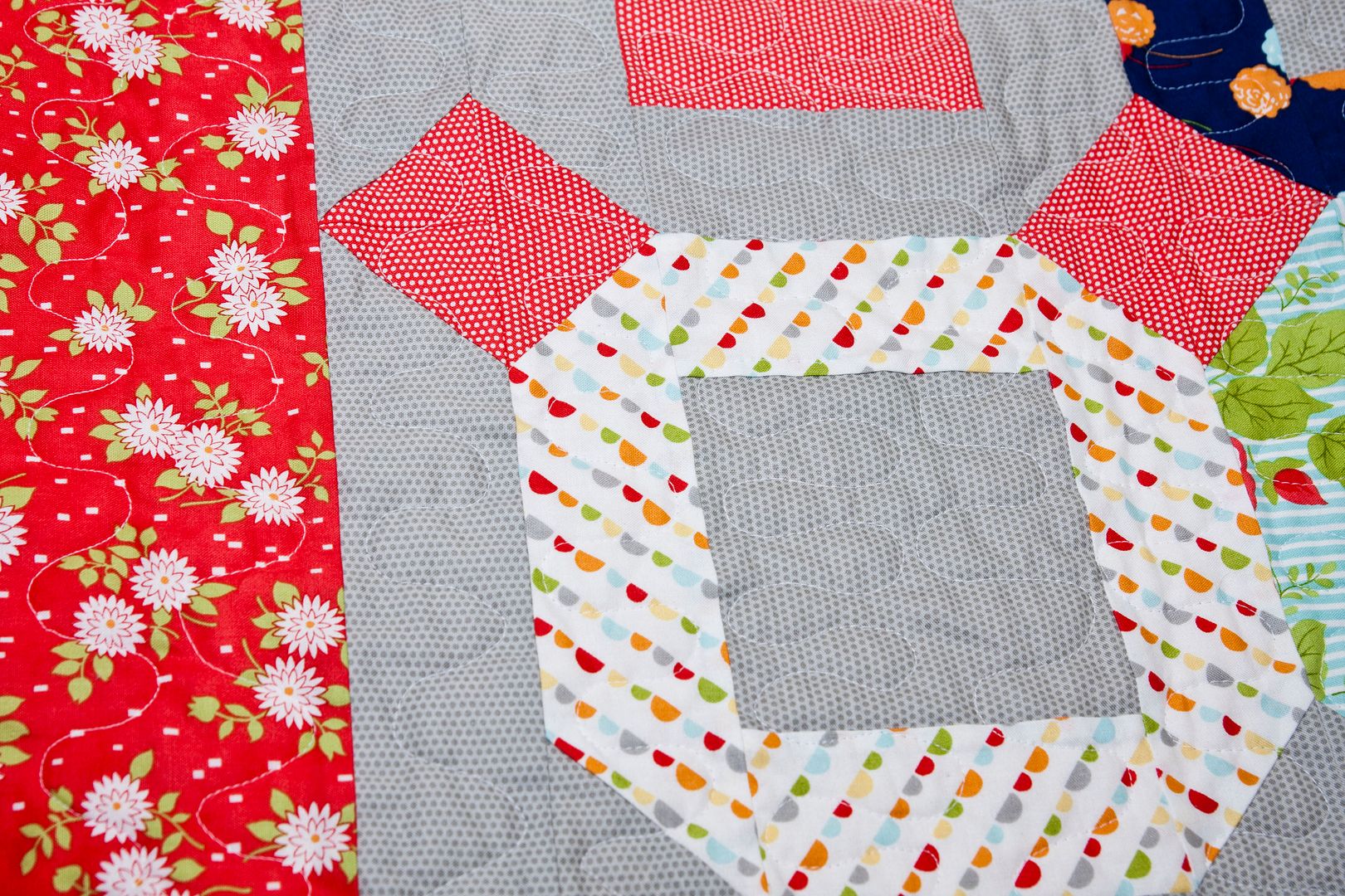 Moda Bake Shop: Vanessa's "Jumping Jacks" quilt tutorial
