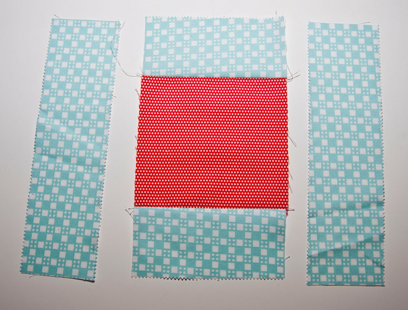 Moda Bake Shop: Vanessa's "Jumping Jacks" quilt tutorial
