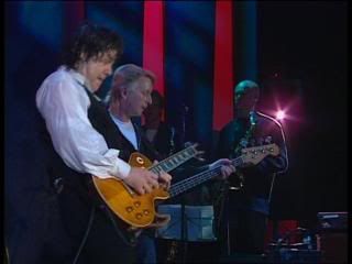 PDVD 009 14 - Gary Moore - The Definitive Montreux Collection  (2007) [5CD+2DVD9]