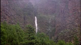 PDVD 028 - Nuestros Parques Nacionales [tve] (2004) [3 DVD9] [MG-FSV-FSN.dlc]